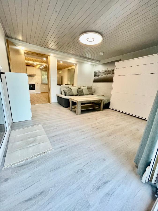 Cebelnk: Sanjska Hisica 4 Km Od Bleda Villa Lesce  Luaran gambar