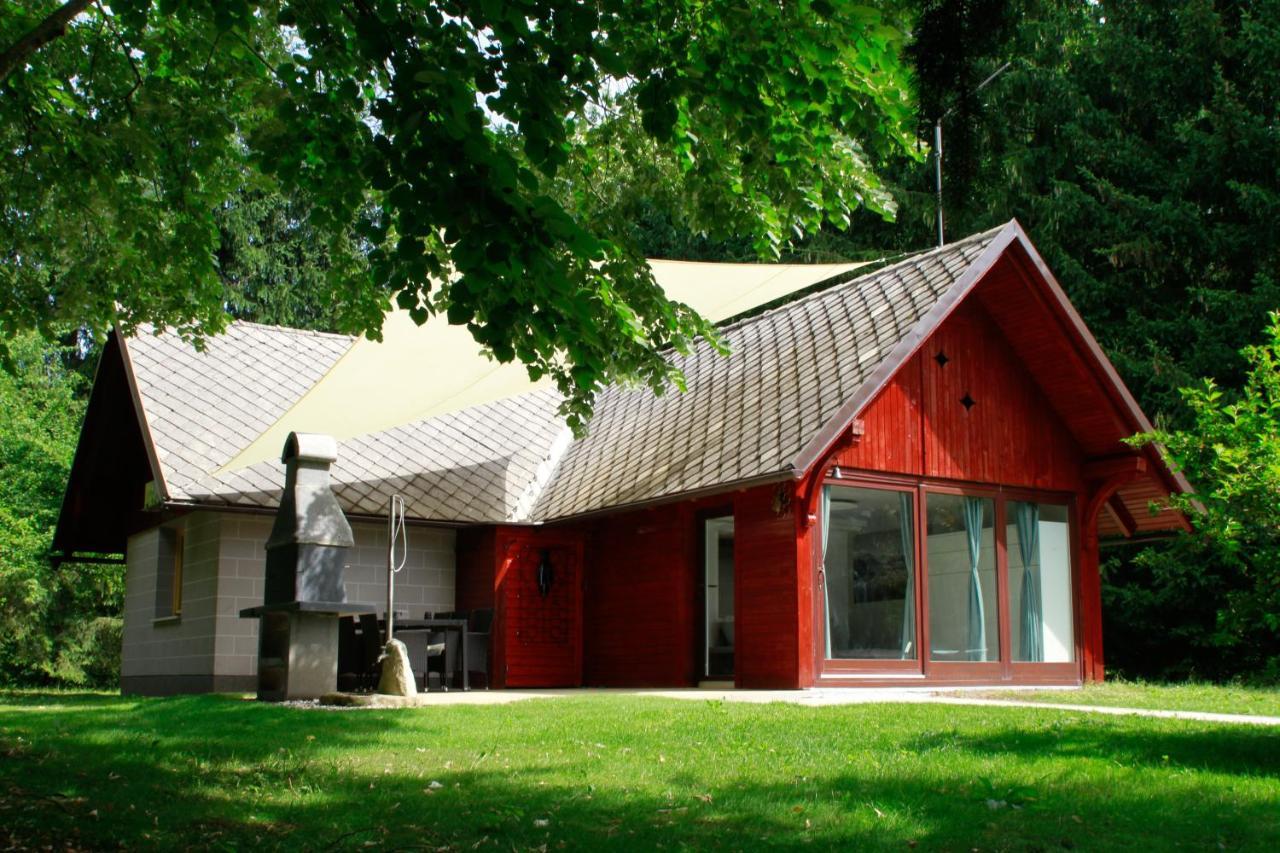 Cebelnk: Sanjska Hisica 4 Km Od Bleda Villa Lesce  Luaran gambar